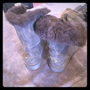 Bear paws boots